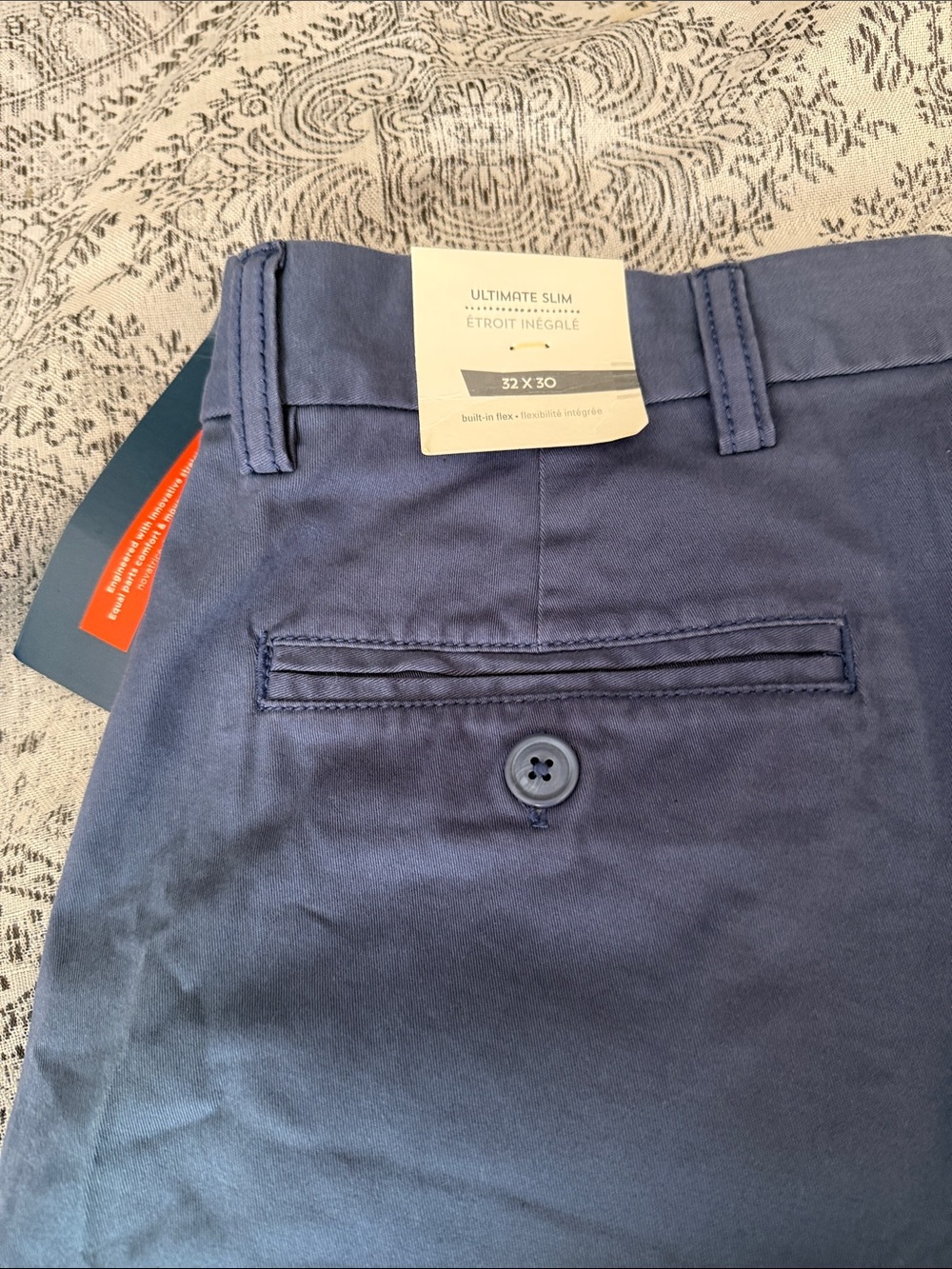 Men's Old Navy Straight Fit Chino Pants - Picture 5 of 6